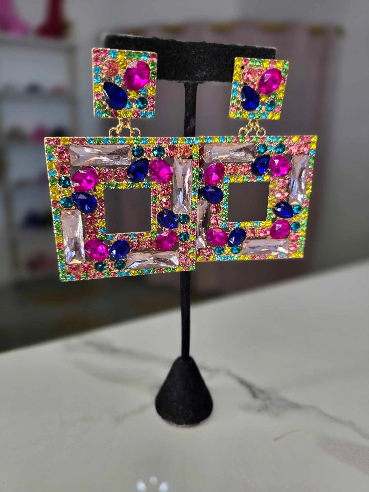 Glam Me Out-Multi