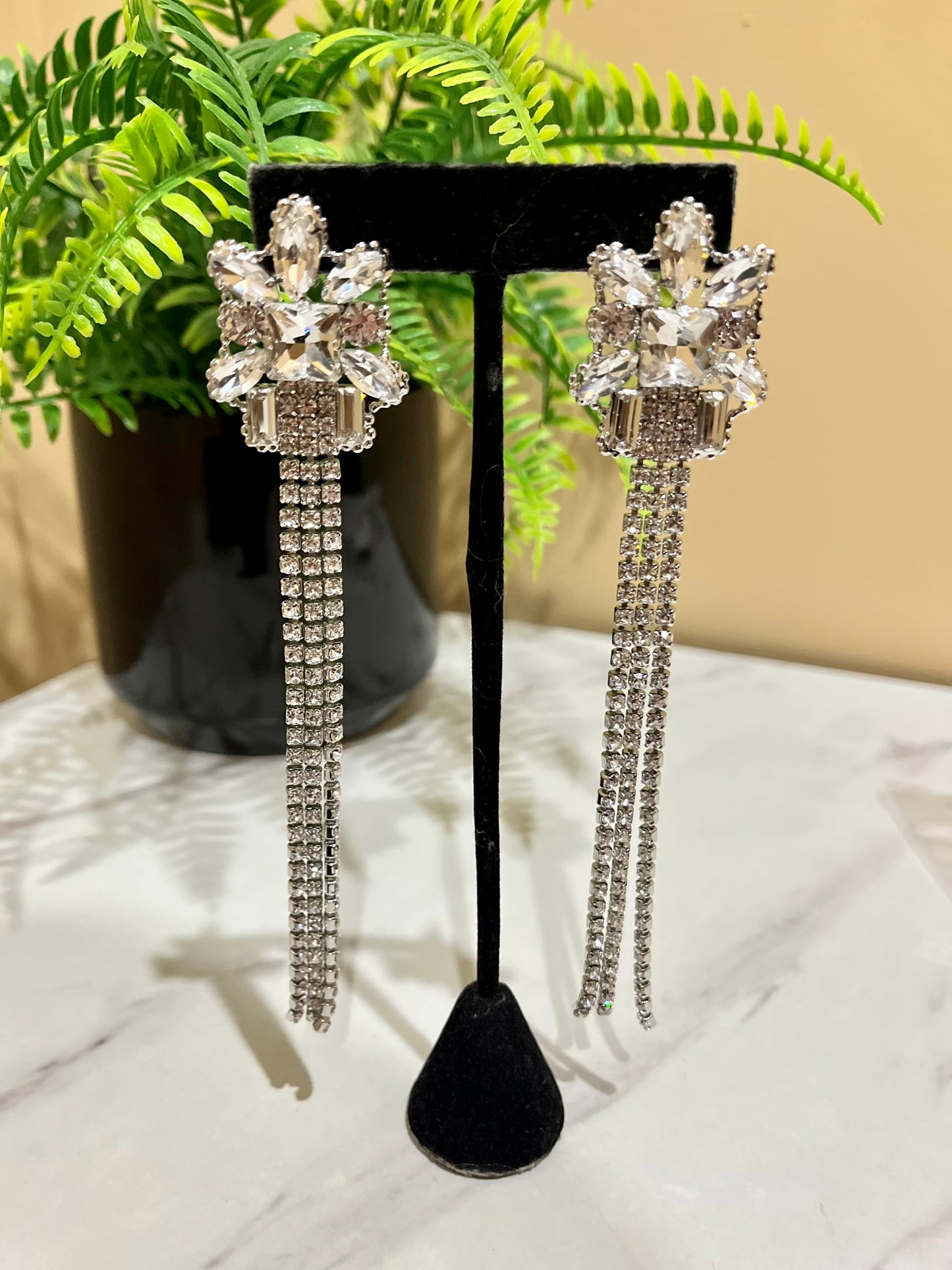 Drop of Glam-Silver